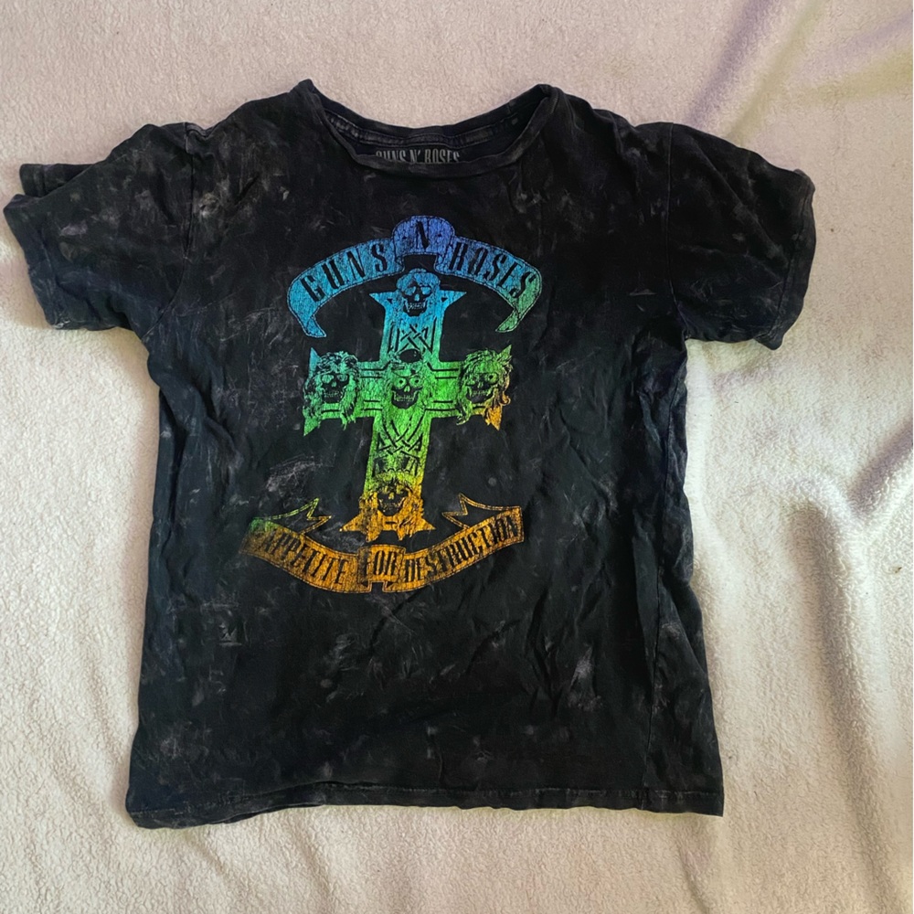 Worn twice maybe Guns N’ Roses t shirt.